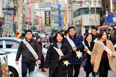 설맞이 전통시장 방문_성대시장